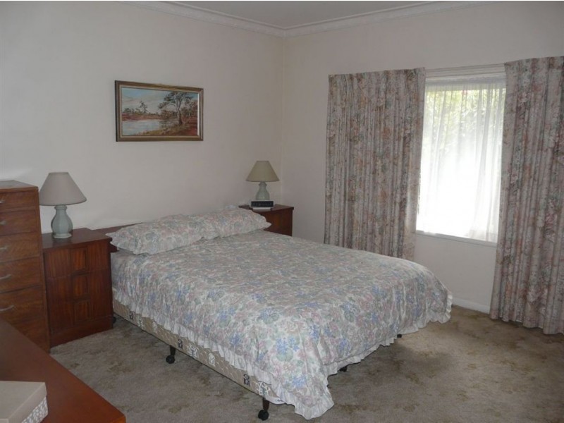 61 Pearson Street, Bairnsdale VIC 3875