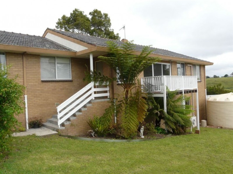 60 Lanteris Road, Wy Yung VIC 3875