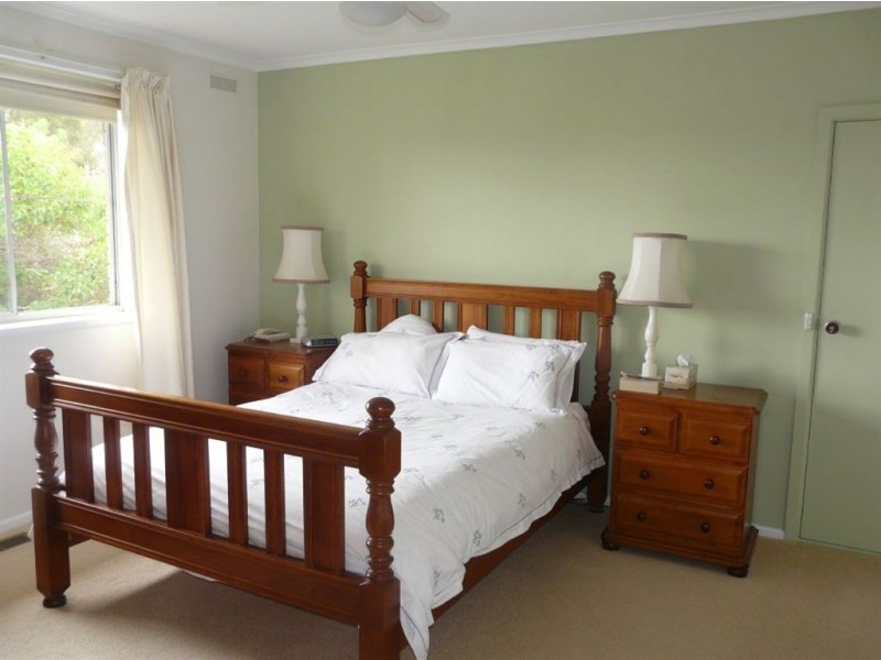 60 Lanteris Road, Wy Yung VIC 3875