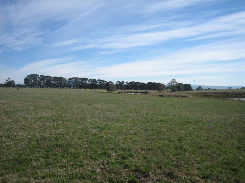 10 Shields Road, Flynn VIC 3844