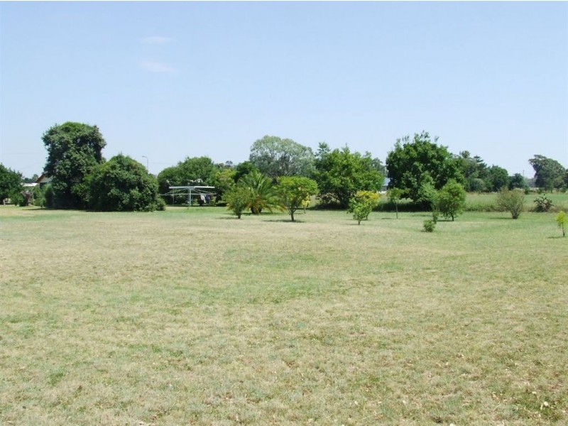 24 Perham Street, Pittsworth QLD 4356