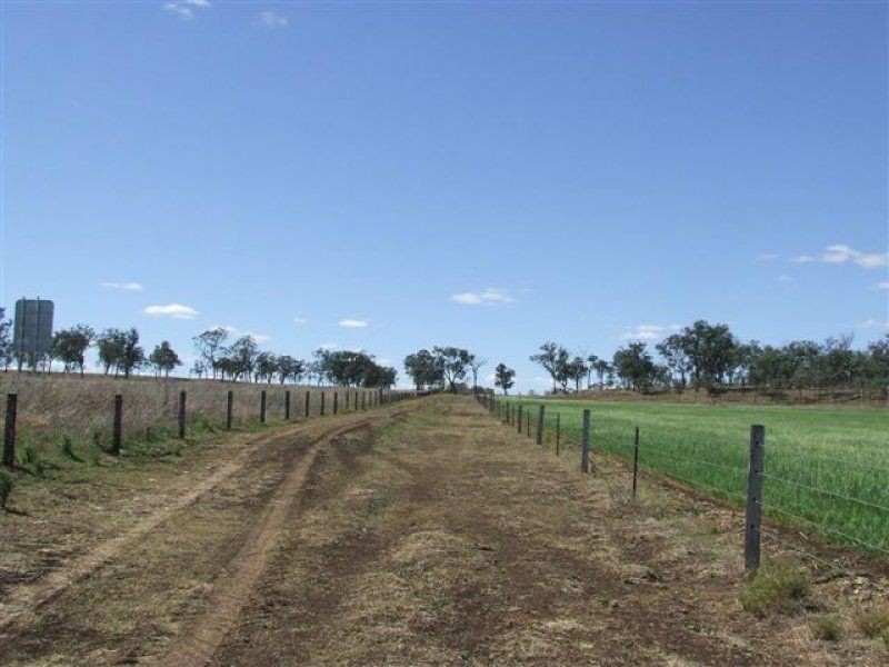 . Warrens,Gore H’way, Southbrook QLD 4363