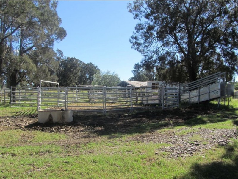 Karinya Pk Wallingford Road, Pittsworth QLD 4356