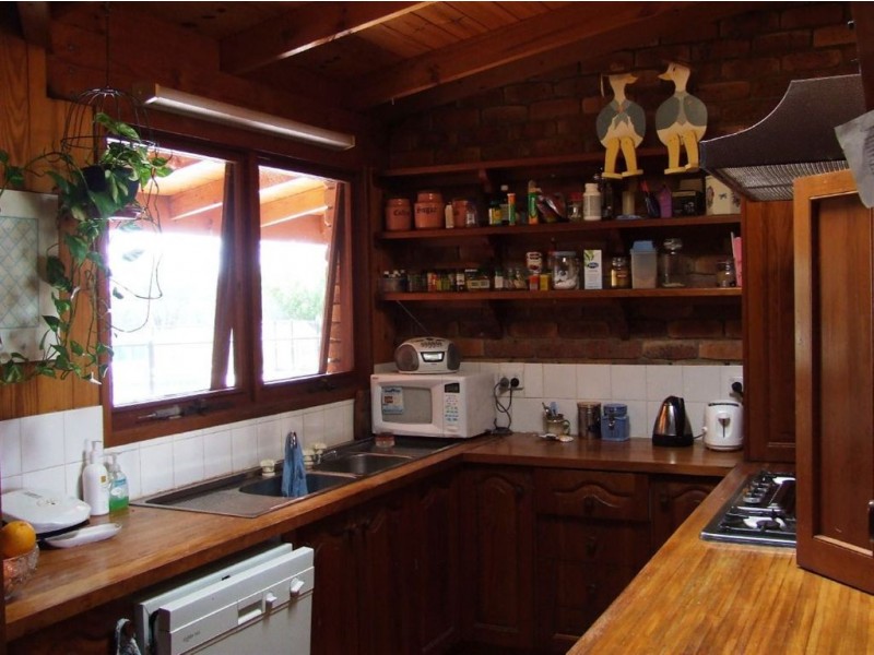 “Wenodou” Cecil Plains Road, Biddeston QLD 4401