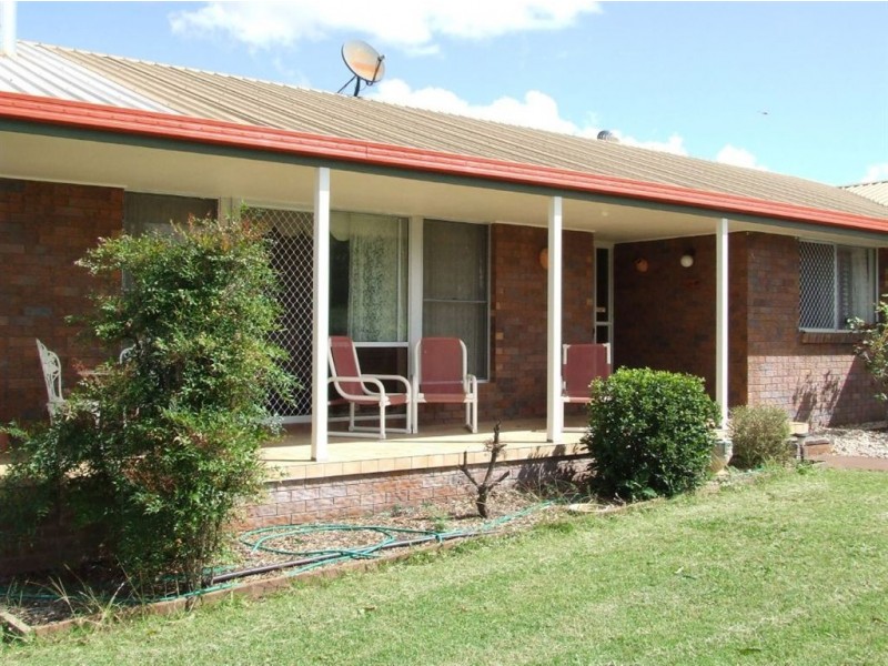 8 Donovan Street, Pittsworth QLD 4356