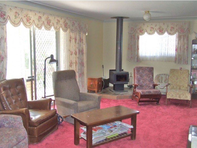 8 Donovan Street, Pittsworth QLD 4356