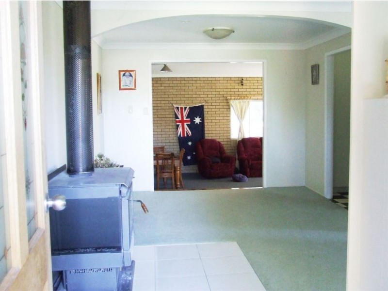 19 Bayley Street, Pittsworth QLD 4356