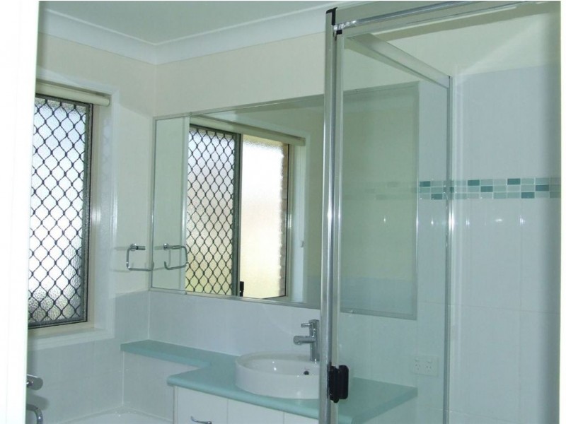 25 John Street, Southbrook QLD 4363