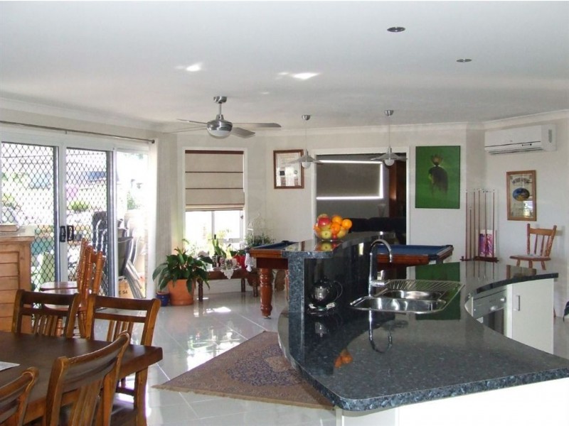 48 Stanley St, Pittsworth QLD 4356