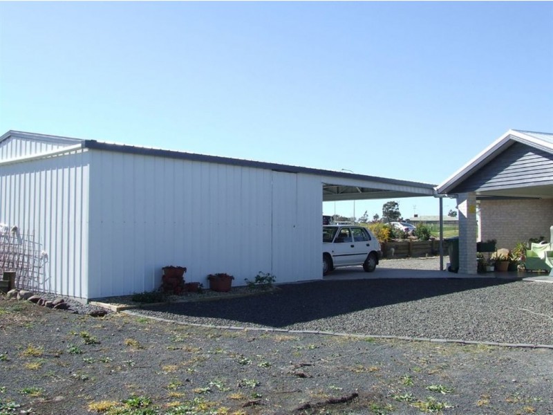 48 Stanley St, Pittsworth QLD 4356