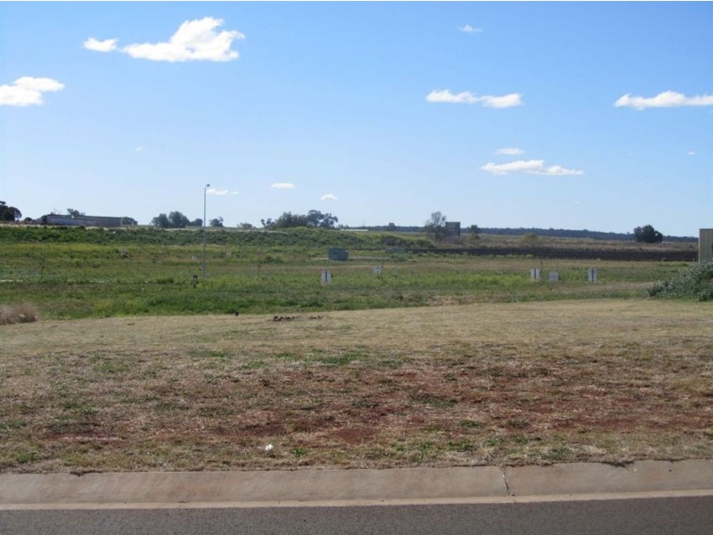 31 Stanley Street, Pittsworth QLD 4356