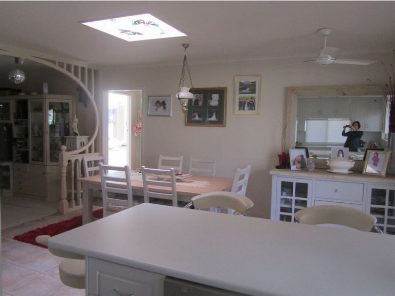 11 Cunningham St, Pittsworth QLD 4356