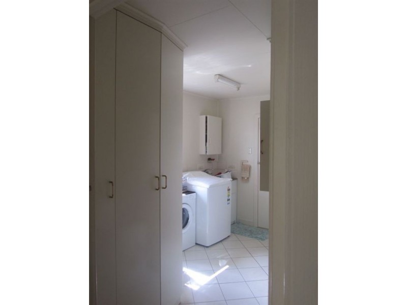 11 Cunningham St, Pittsworth QLD 4356