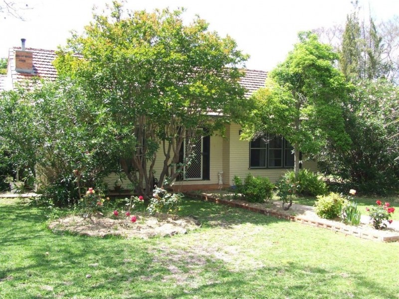 30 Briggs Street, Pittsworth QLD 4356