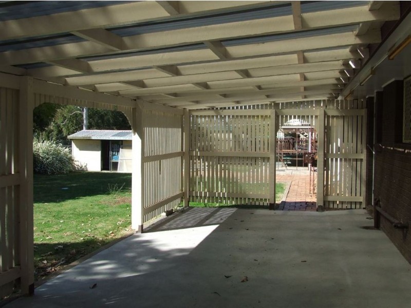 5 McLean Street, Pittsworth QLD 4356