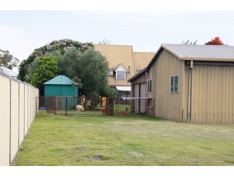 69 Hume Street, Pittsworth QLD 4356