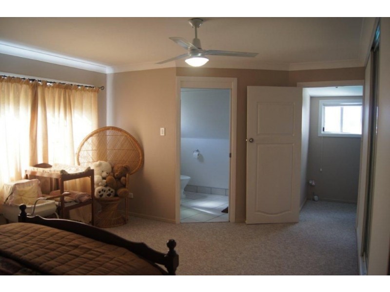 69 Hume Street, Pittsworth QLD 4356
