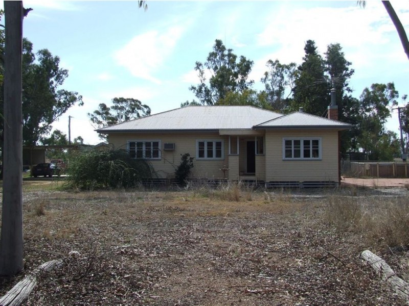 . “LYNDELL”, Pittsworth QLD 4356