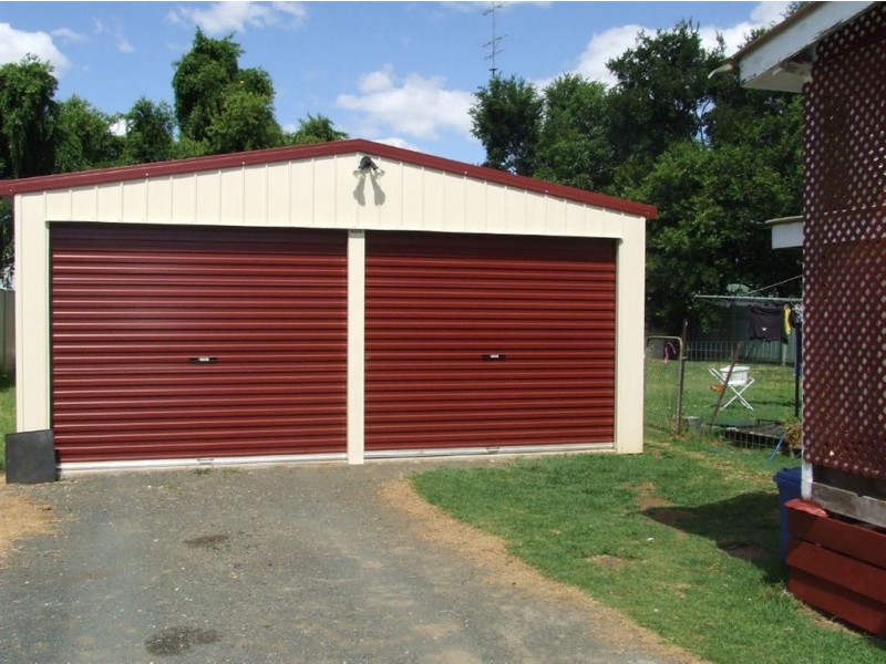 10 Edward Street, Pittsworth QLD 4356