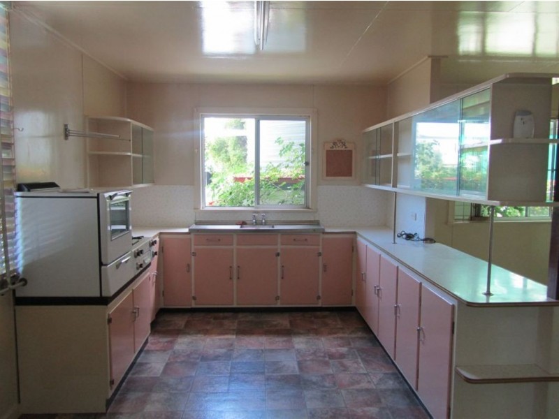 51 Hume Street, Pittsworth QLD 4356