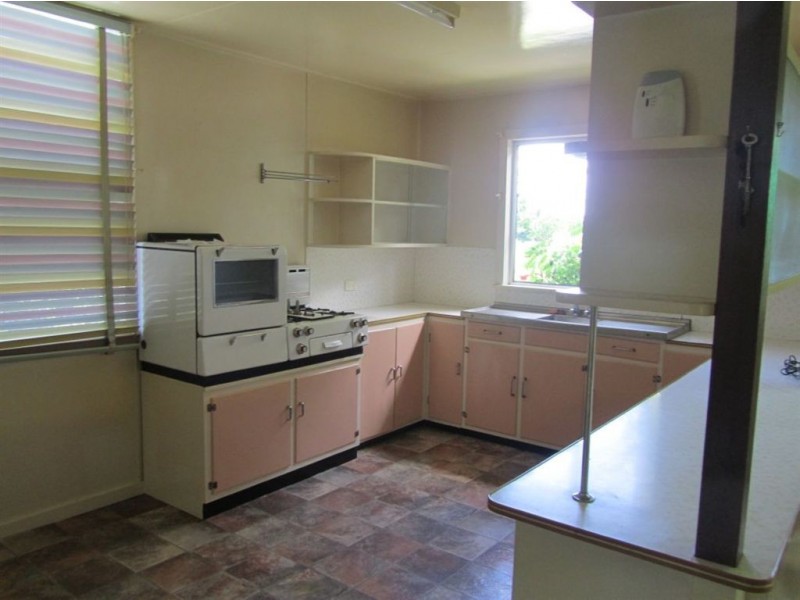 51 Hume Street, Pittsworth QLD 4356