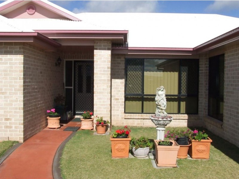 8 Stanley St,, Pittsworth QLD 4356