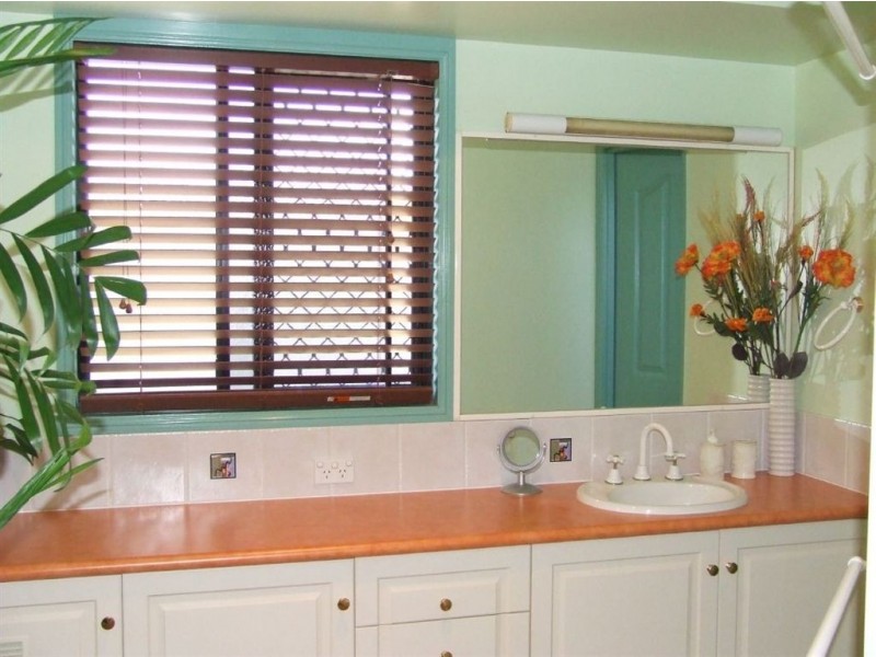 8 Stanley St,, Pittsworth QLD 4356