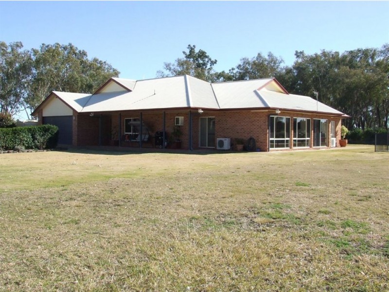 132 Short St, “Daniel’s Hill”, Pittsworth QLD 4356
