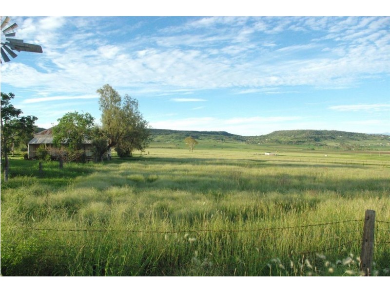 180 Steger Road, Charlton QLD 4350