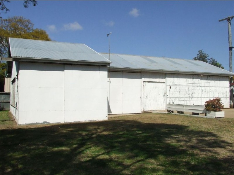6 Steele Street, Pittsworth QLD 4356