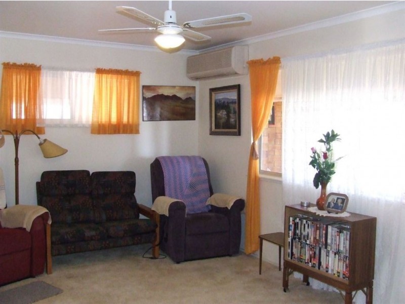 6 Steele Street, Pittsworth QLD 4356