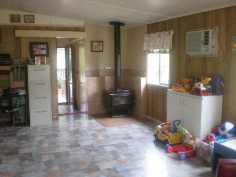 23 Florence Street, Pittsworth QLD 4356