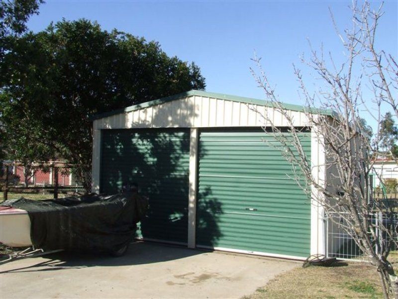 16 Cooper Street, Pittsworth QLD 4356