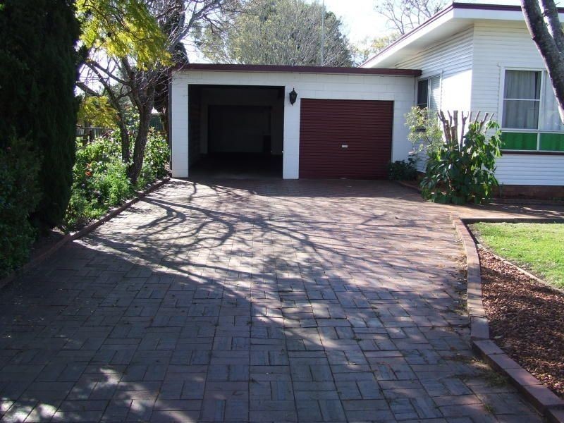 75 Hume Street, Pittsworth QLD 4356