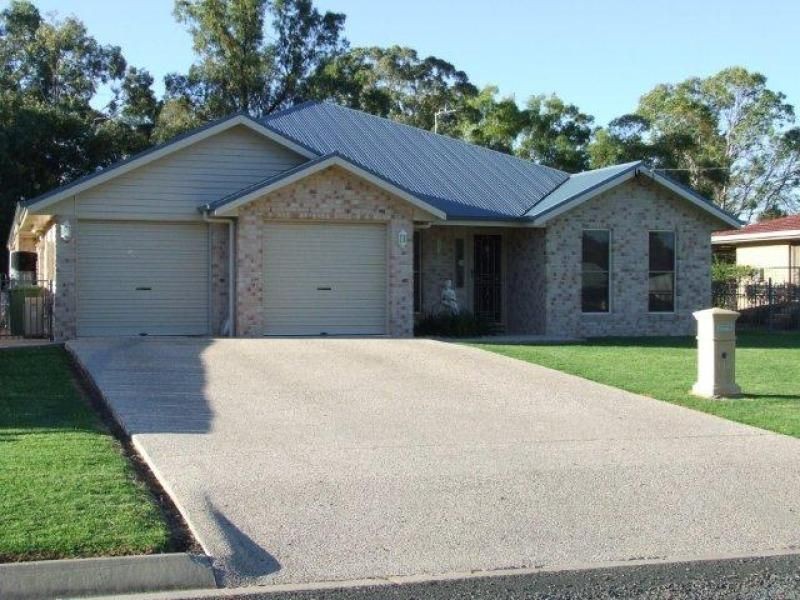 11A Cooper Street, Pittsworth QLD 4356