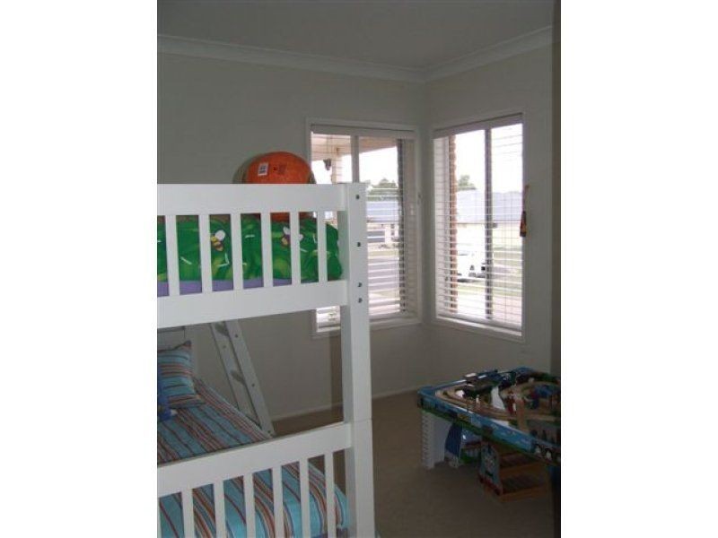 15 Sullivan Crescent, Pittsworth QLD 4356