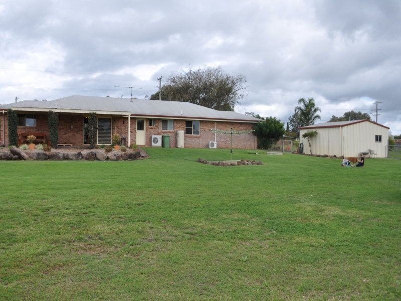 35 Helens, Pittsworth QLD 4356