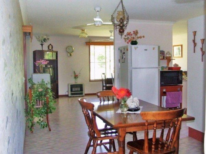 21-23 Sterling, Southbrook QLD 4363