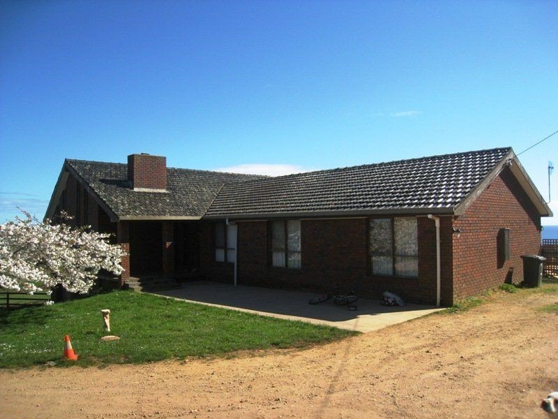 17254 Bass Highway, Boat Harbour TAS 7321