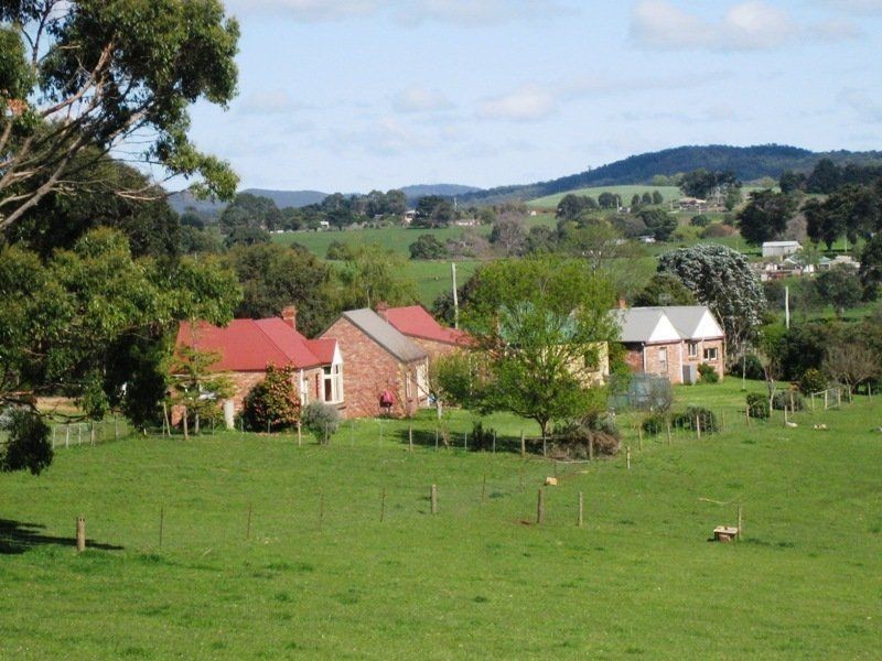 17254 Bass Highway, Boat Harbour TAS 7321