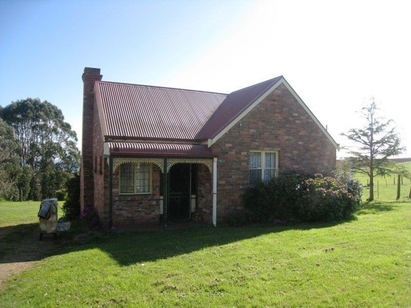 17254 Bass Highway, Boat Harbour TAS 7321