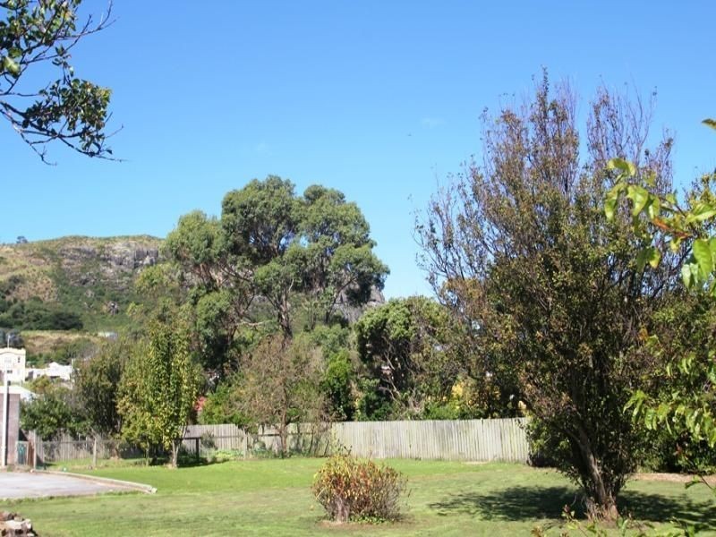 14 Main Road, Stanley TAS 7331