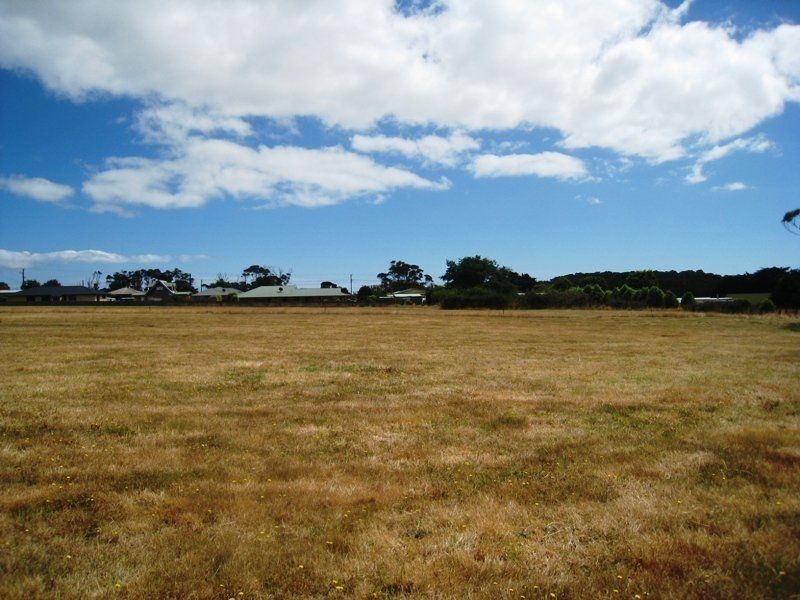 21 Sampsons Avenue, Smithton TAS 7330