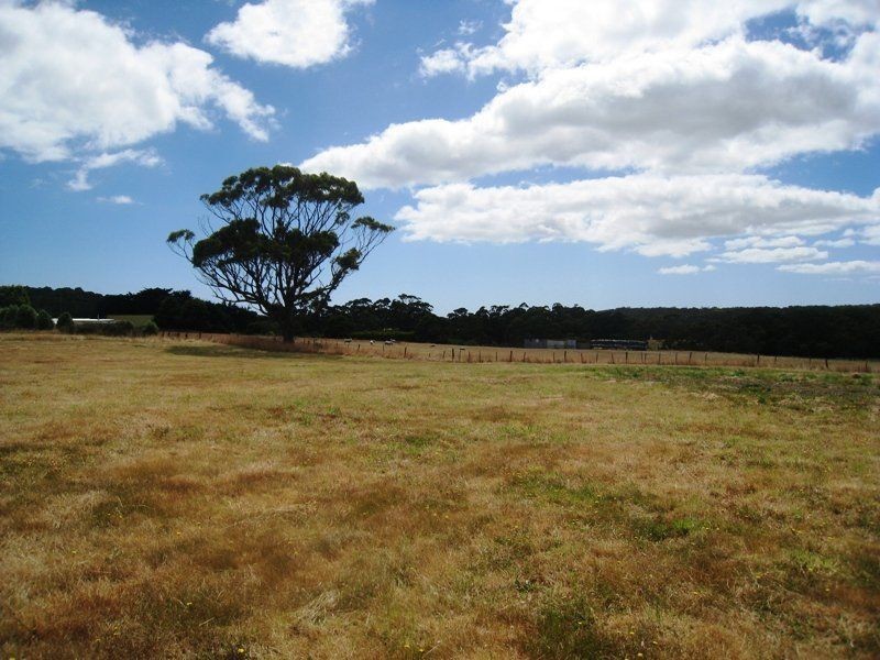 21 Sampsons Avenue, Smithton TAS 7330