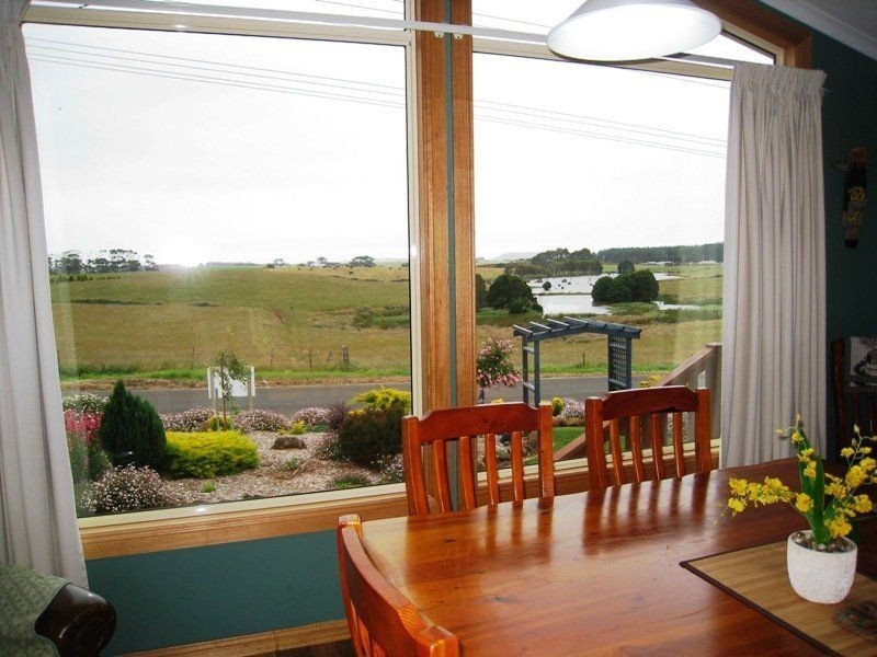 610 Backline Road, Forest TAS 7330