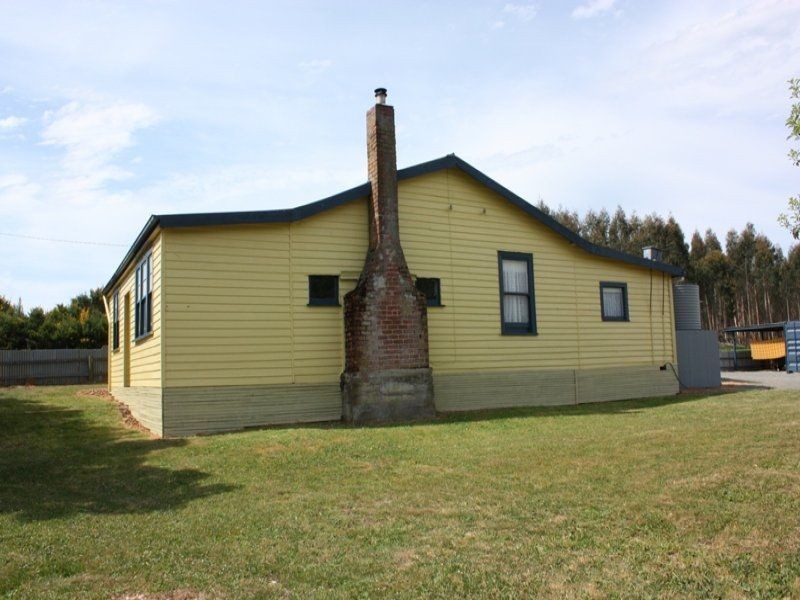 2097 Trowutta Road, Trowutta TAS 7330