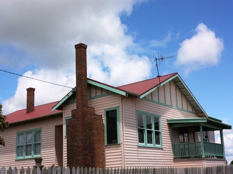 592 South Road, Alcomie TAS 7330