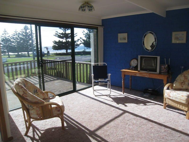 2 Rougemont Street, Stanley TAS 7331