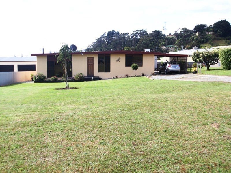 19 Upper Grant, Smithton TAS 7330