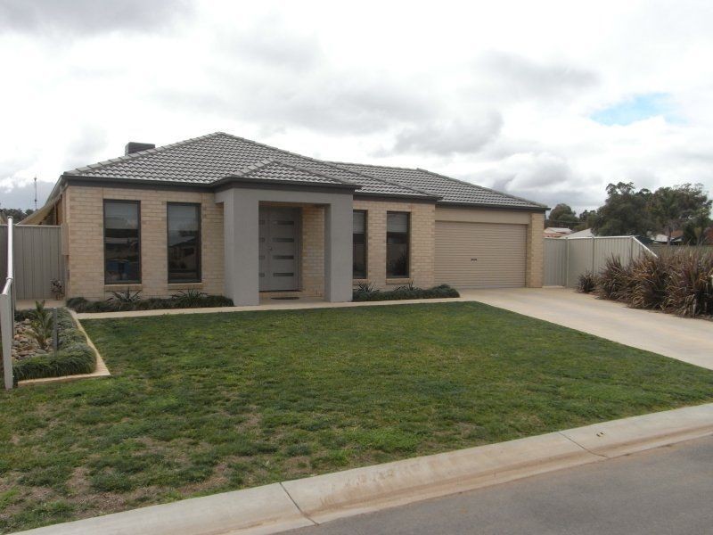 18 Nicolina Street, Cobram VIC 3644